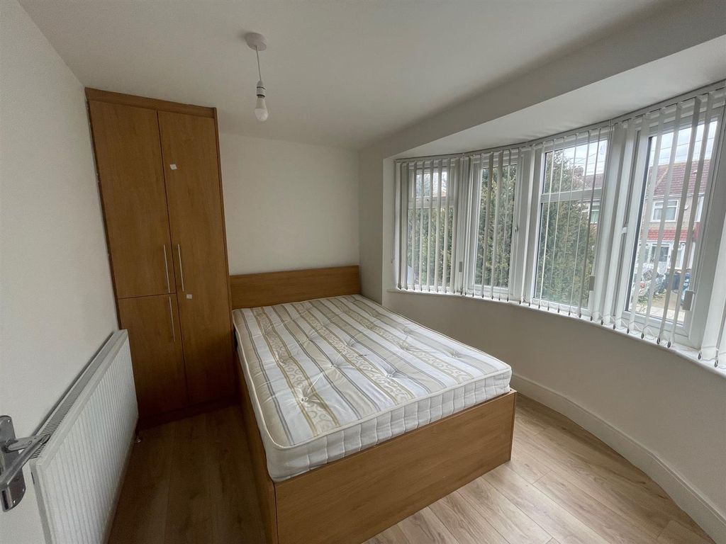 Property photo 3 of 6 Img_8060.Jpeg