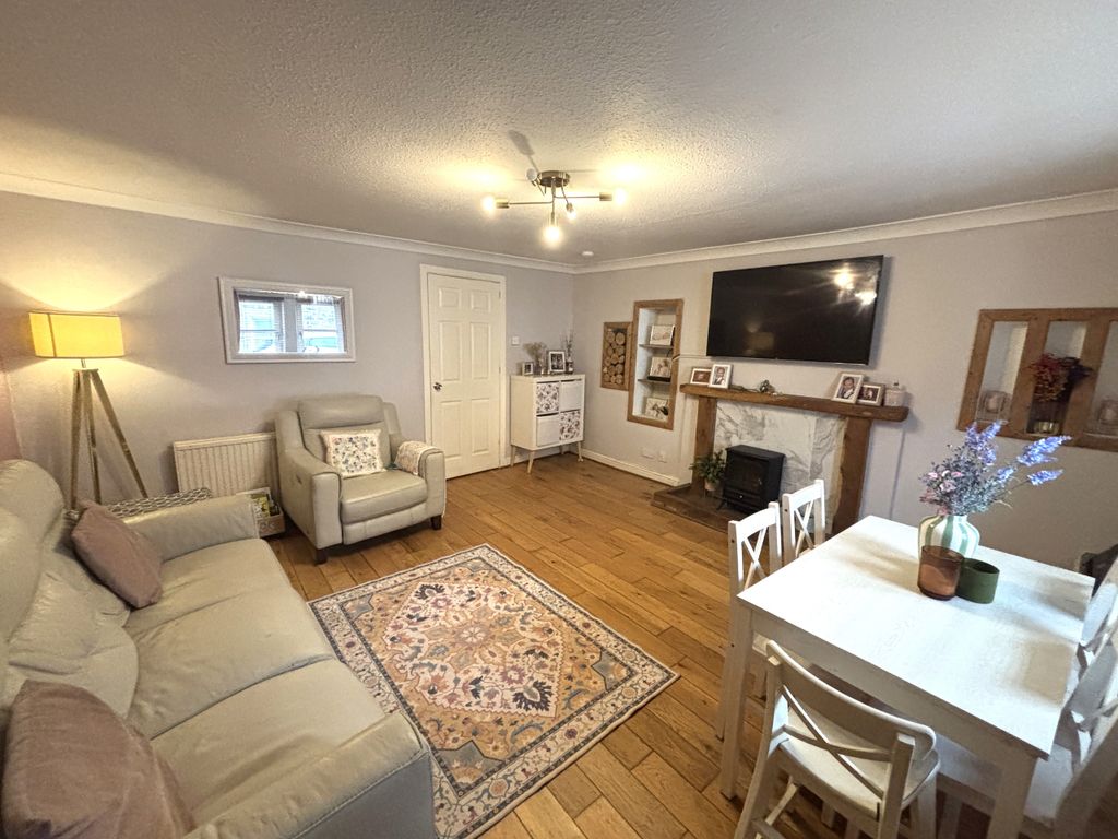 Property photo 2 of 18 2.Jpg