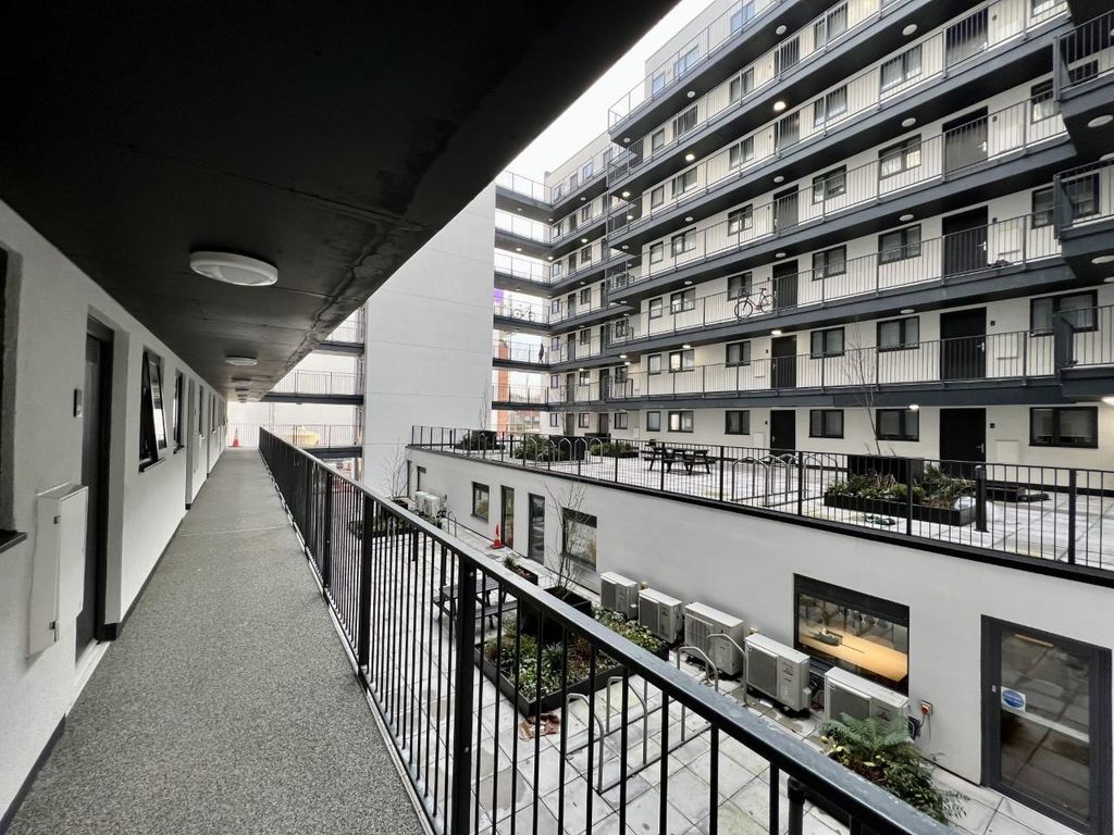 Property photo 3 of 9 4xl0O4Zya0Yh0Ycjiqniea.Jpg