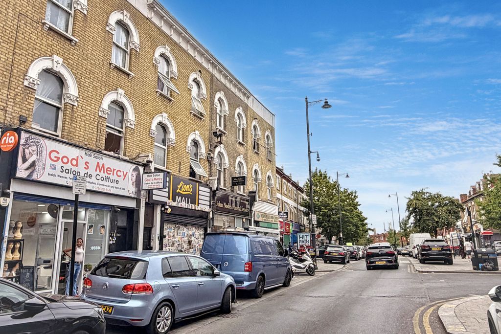 Property photo 3 of 19 6 High Street, Harlesden, London Nw10 4LX