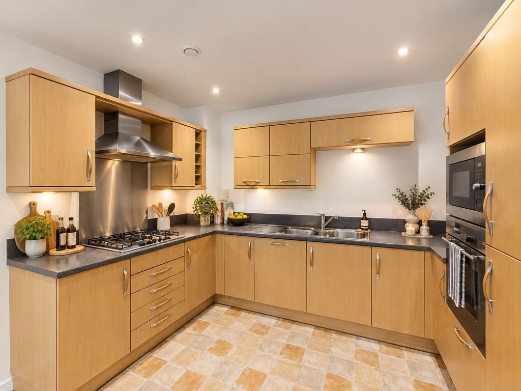 Property photo 2 of 13 Picture No. 33