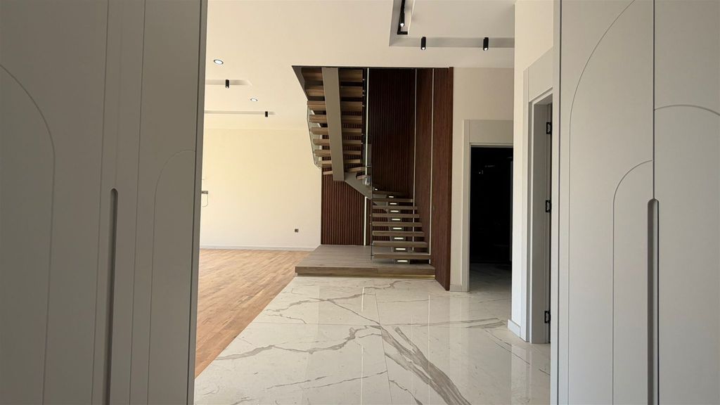 Property photo 3 of 21 Alluring Antalya Villa For Sale With A Private Pool - Upon Entering The Villa