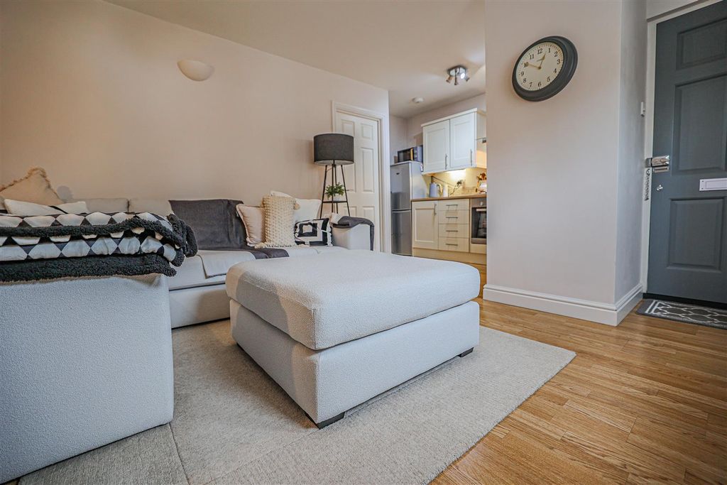 Property photo 2 of 17 980A5058.Jpg