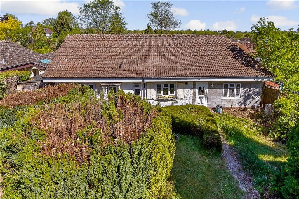 Property photo 1 of 10 External (Web) :