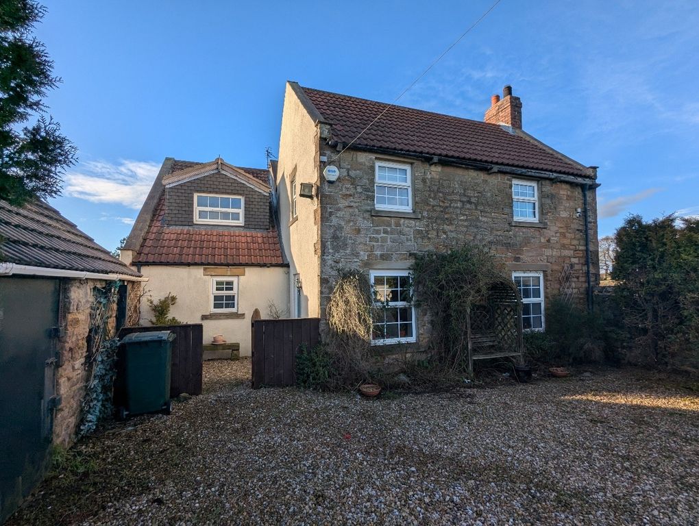 Property photo 1 of 21