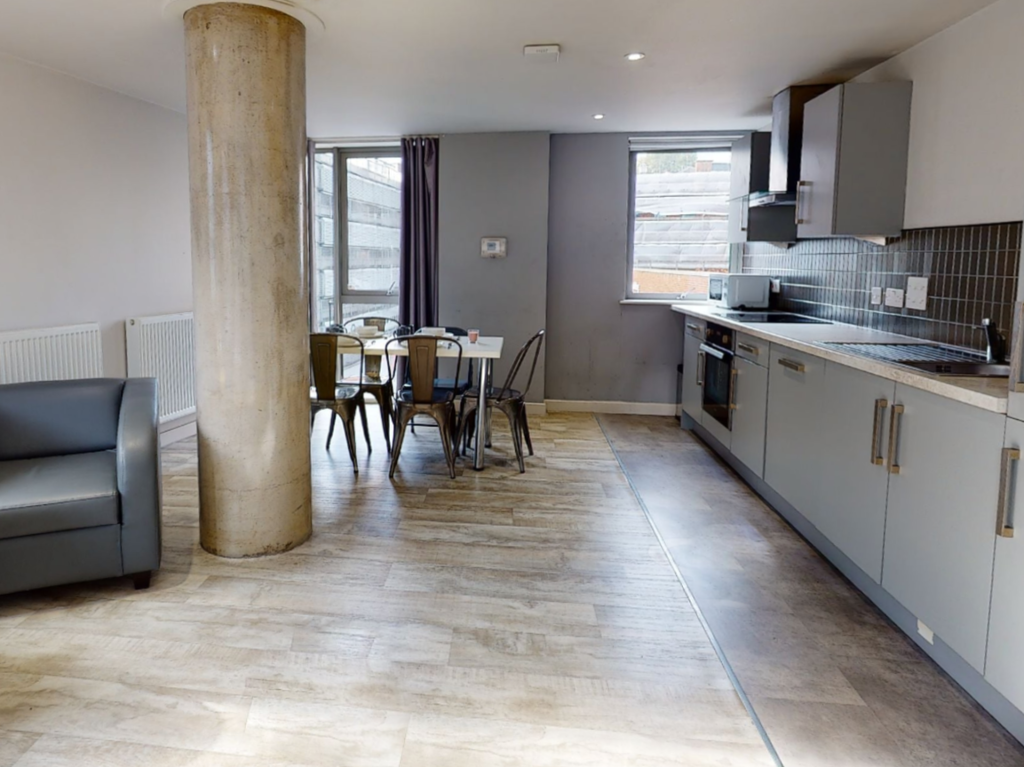 Property photo 2 of 7 Property Photo