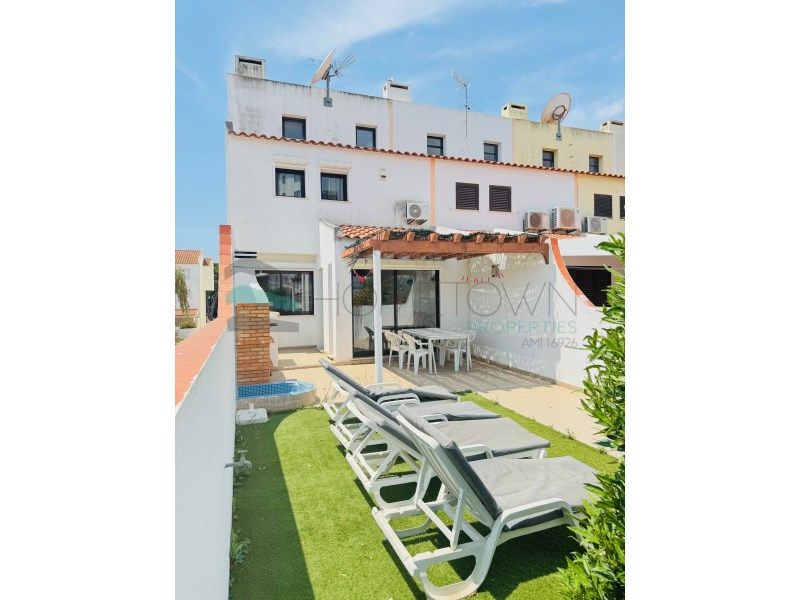 Property photo 2 of 27