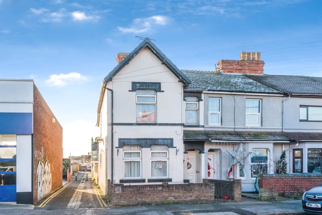 Property photo 1 of 14