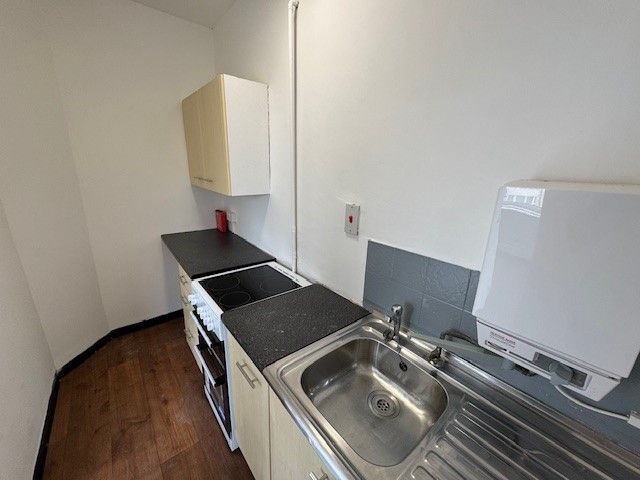 Property photo 3 of 3 Kitchen