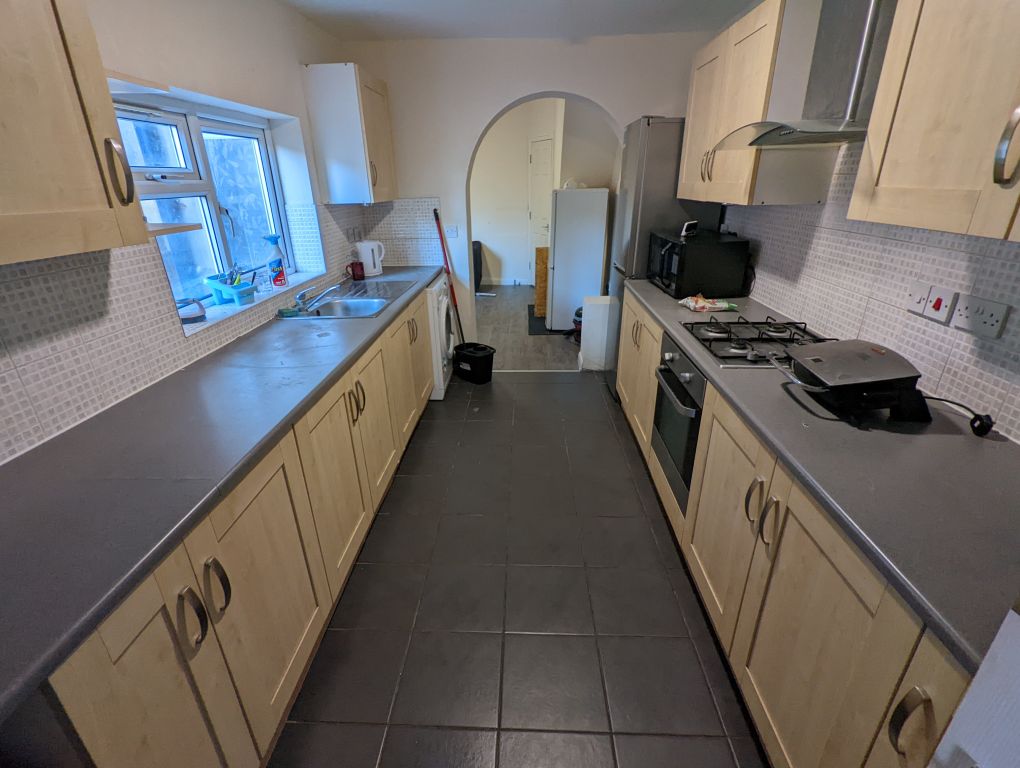 Property photo 2 of 14