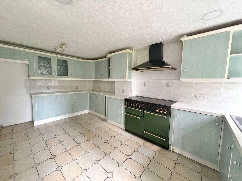 Property photo 3 of 16 Picture No. 06