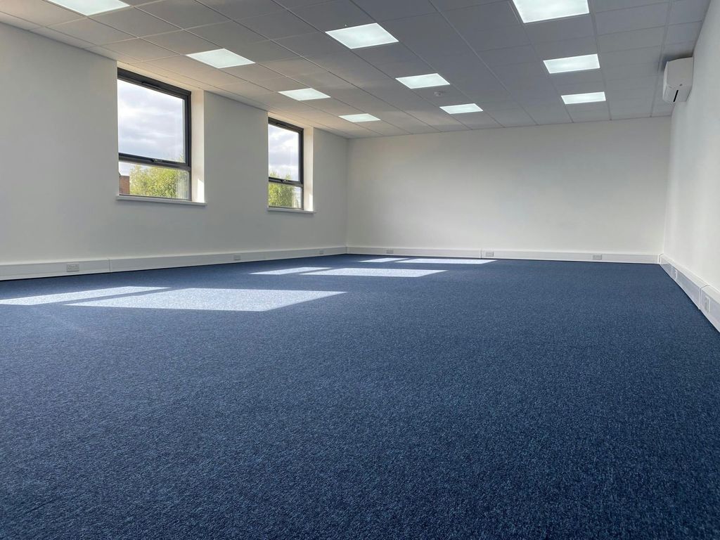 Property photo 3 of 3 Swallowfield3.Jpg