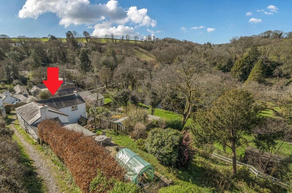 Property photo 2 of 16 2 - Picture No. 29