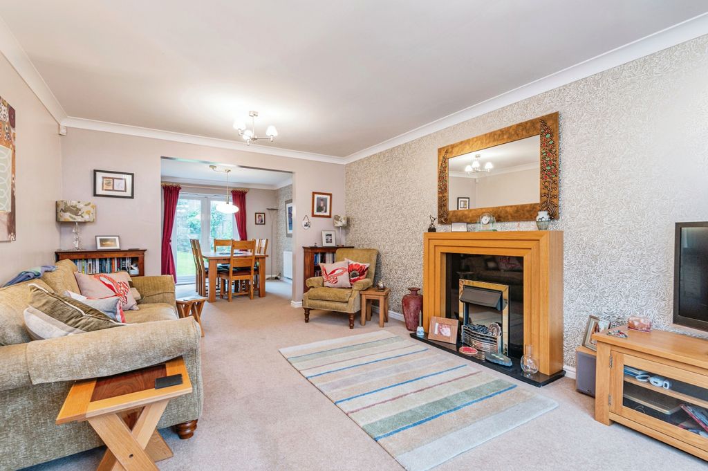 Property photo 3 of 15