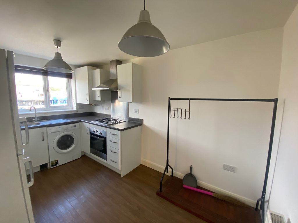 Property photo 3 of 9 Image