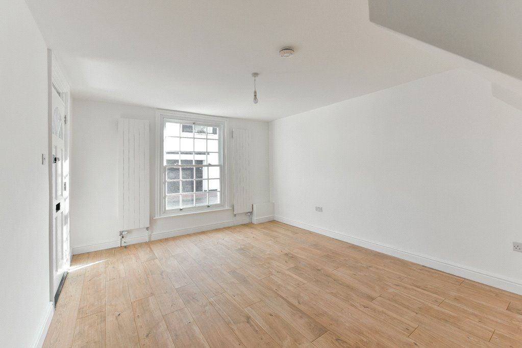 Property photo 2 of 9 Picture No. 02