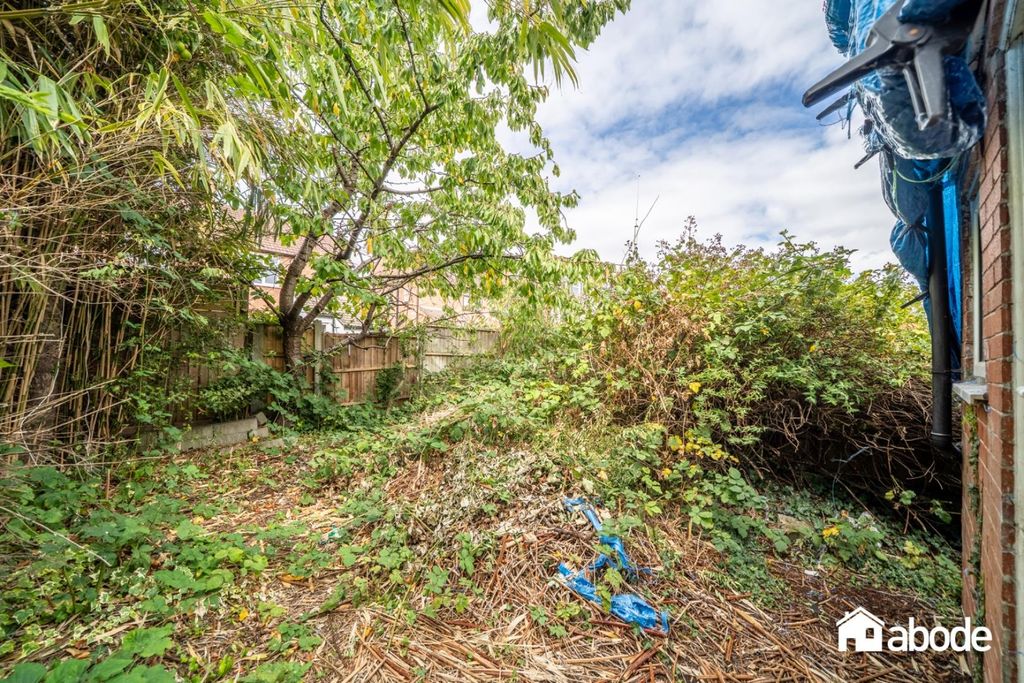 Property photo 2 of 3 Dsc00910-Hdr.Jpg