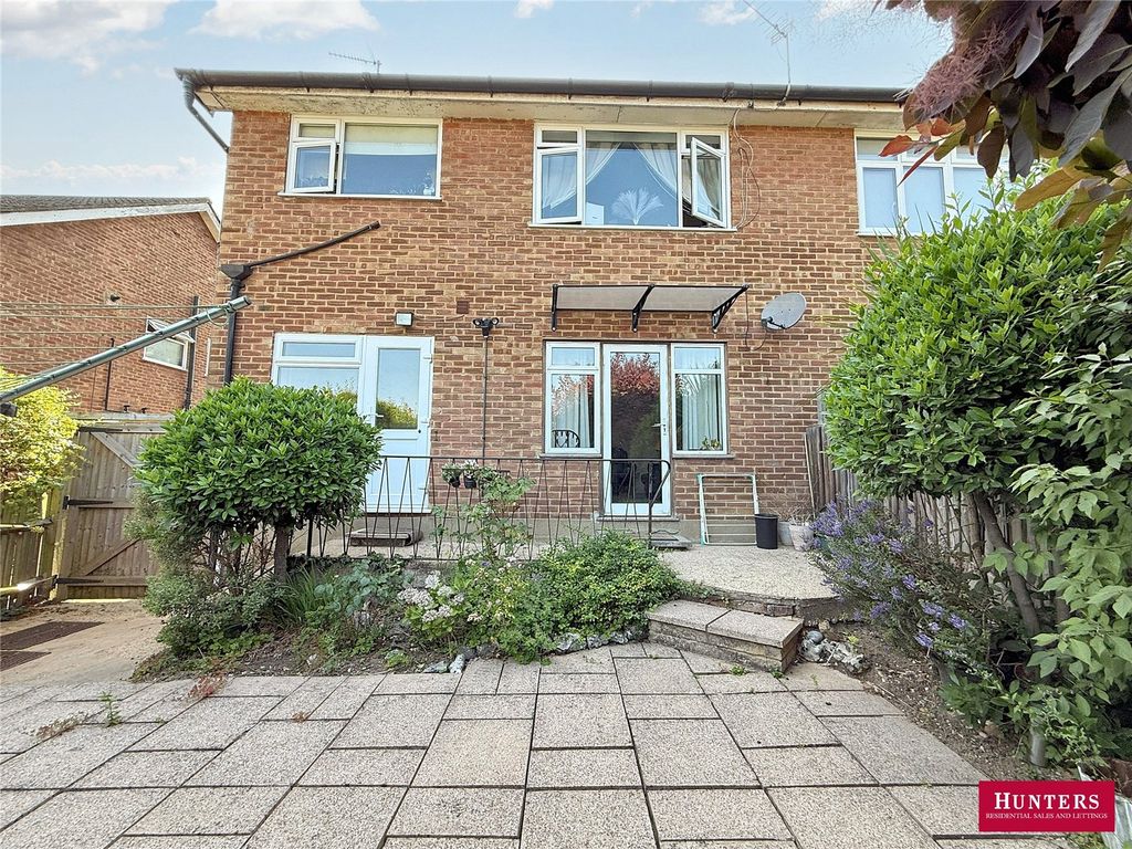 Property photo 1 of 12 Picture No. 28