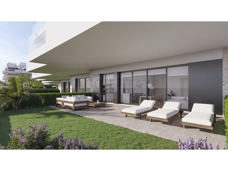 Property photo 2 of 23