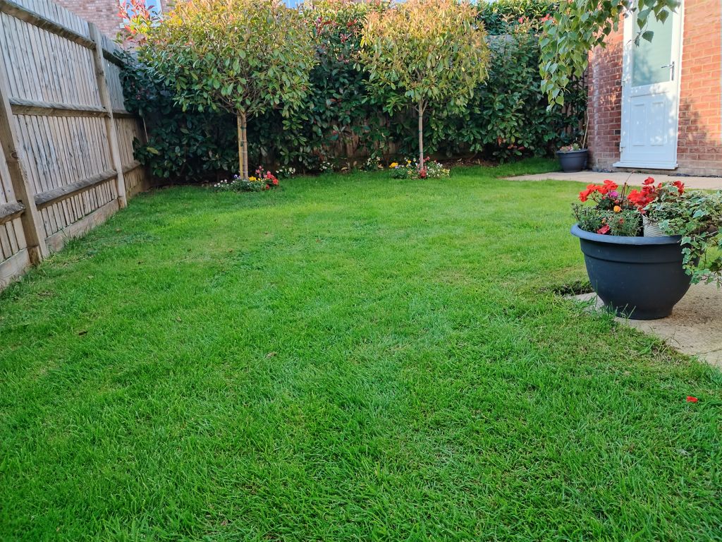 Property photo 2 of 17