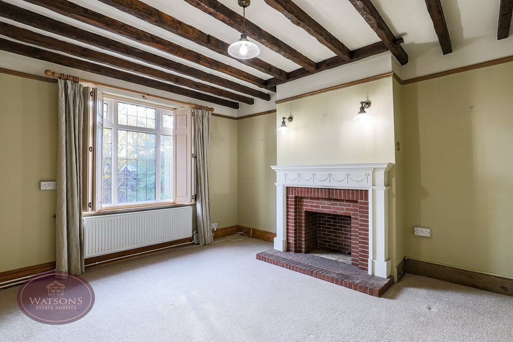 Property photo 3 of 32