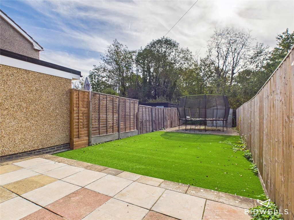 Property photo 3 of 11 Picture No. 04