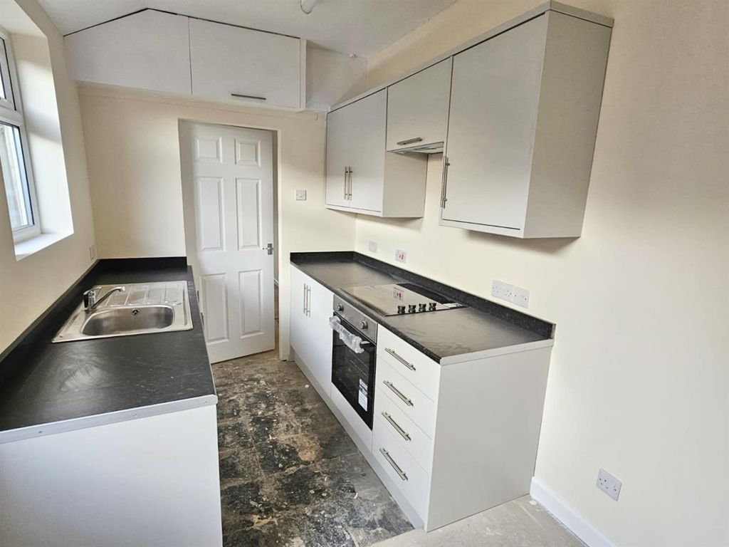 Property photo 1 of 11 06A764Ad-B021-4474-857B-d27E35Eca806.Jpg