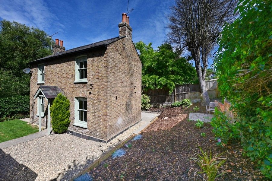 Property photo 1 of 14