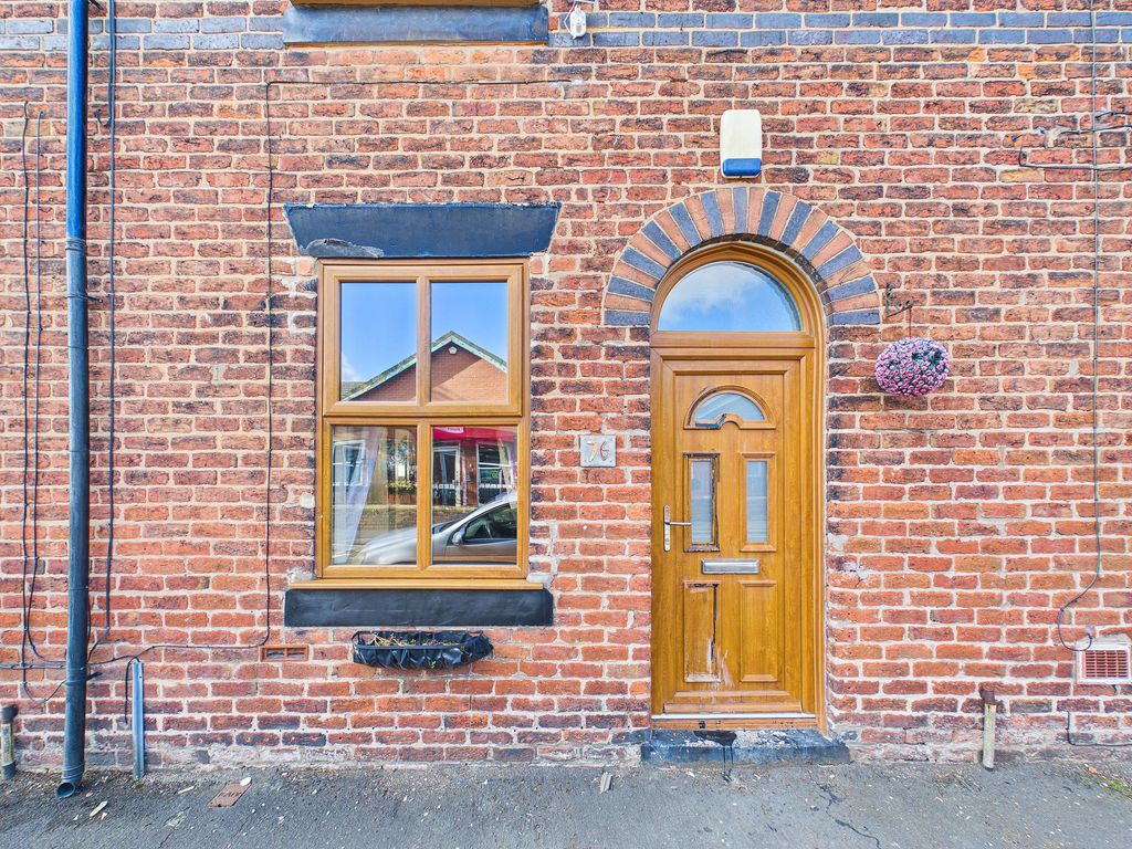 Property photo 1 of 25