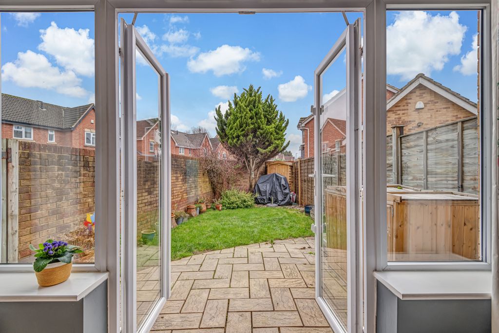 Property photo 2 of 38 French Doors