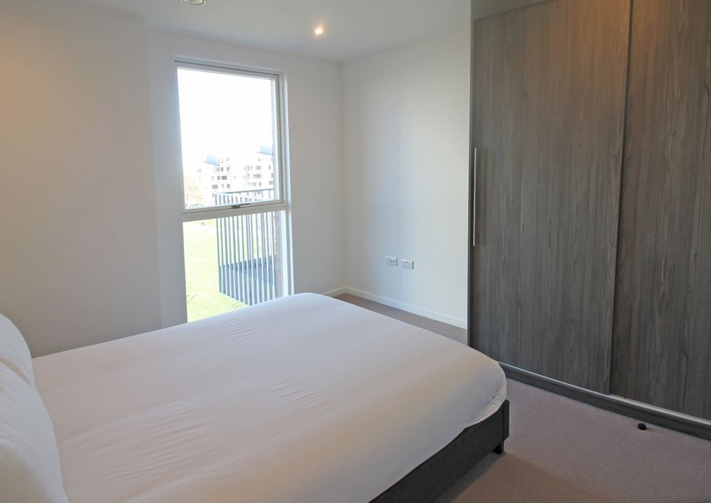 Property photo 3 of 7 Bedroom