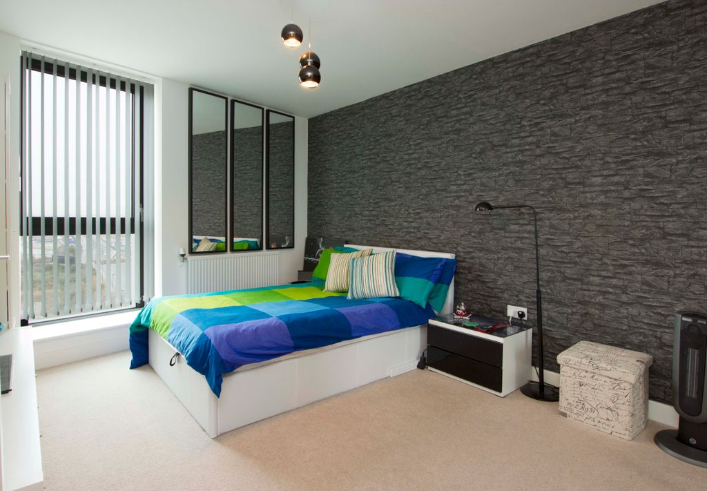 Property photo 2 of 4 Image