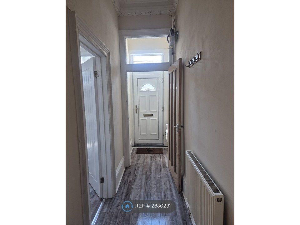 Property photo 2 of 21 Landing