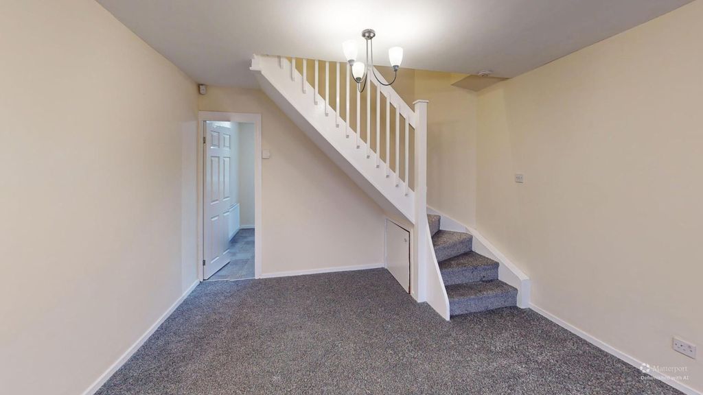 Property photo 3 of 7 11-Falcon-Mews-Photo-1-Defurnished