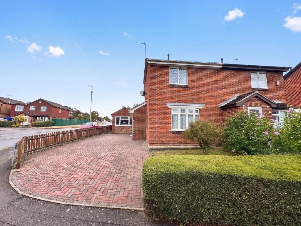 Property photo 1 of 12