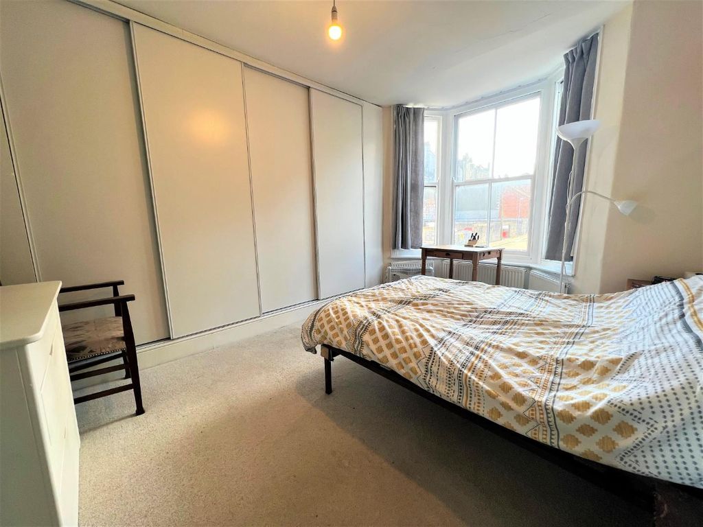 Property photo 2 of 15 Bedroom 1.1.Jpg