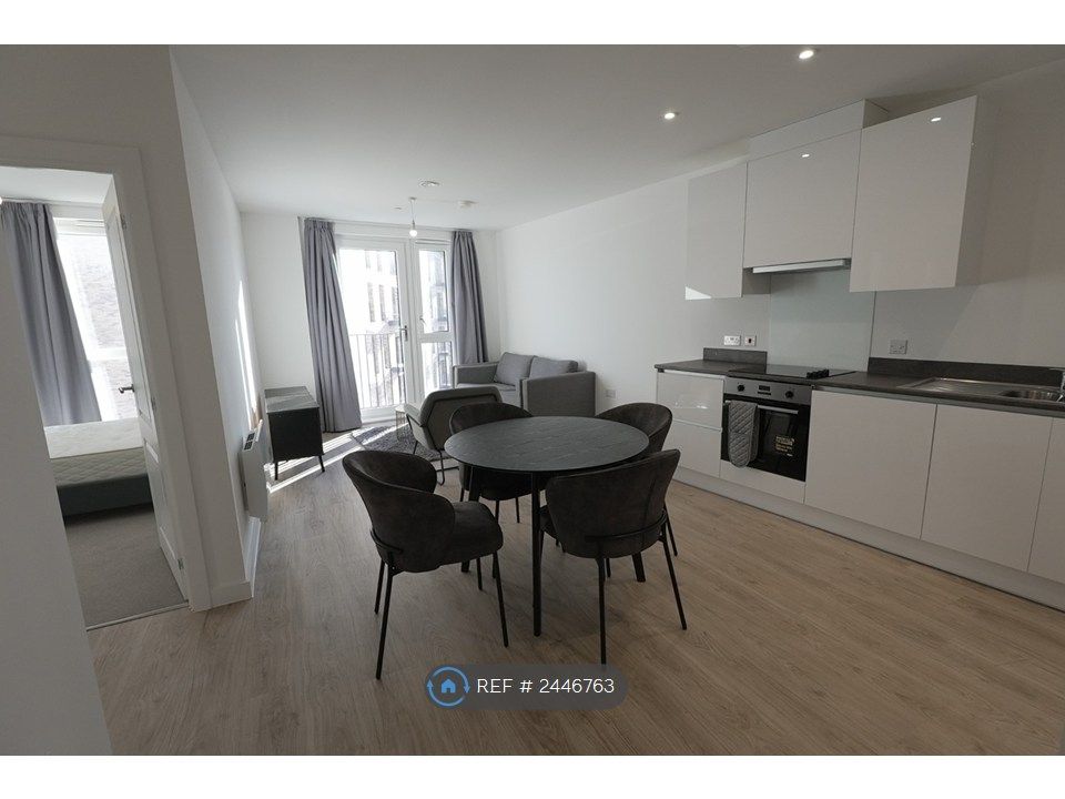 Property photo 3 of 10 Kitchen Diner