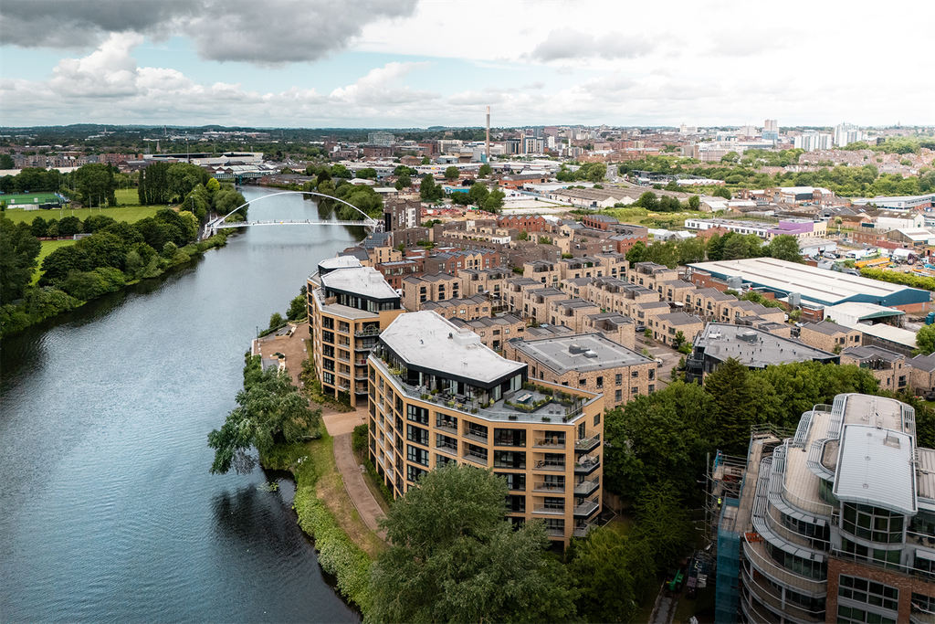 Property photo 1 of 37 River Trent