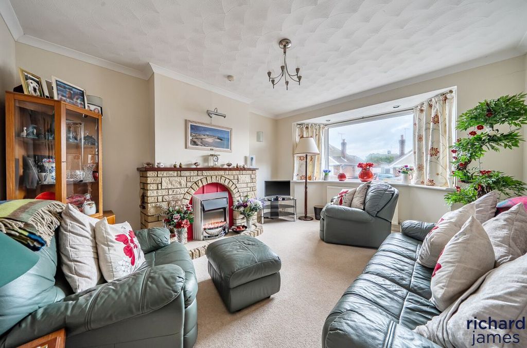 Property photo 2 of 11 8c66Ddb057624Eba8A3586Dddbd057E5