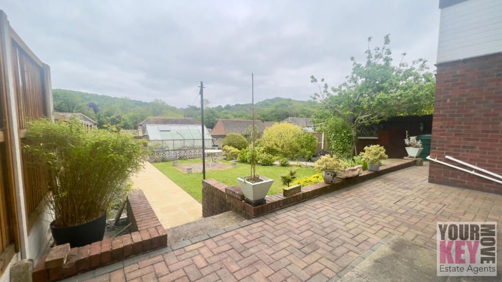 Property photo 1 of 23