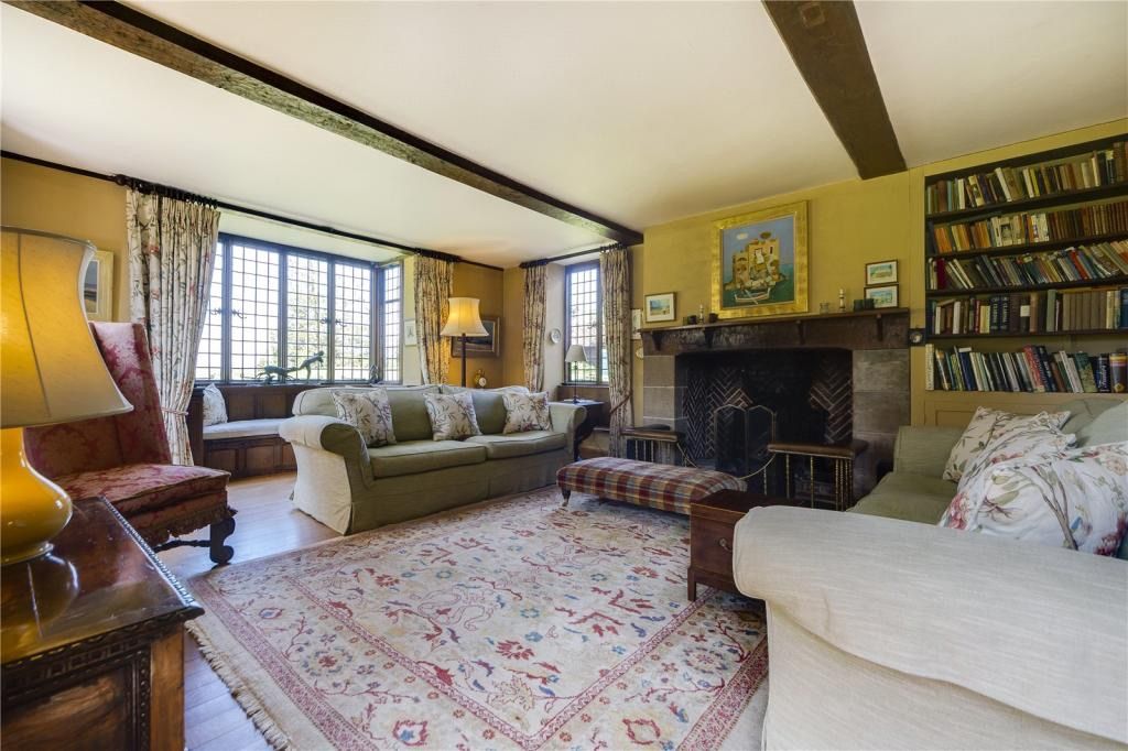 Property photo 1 of 3