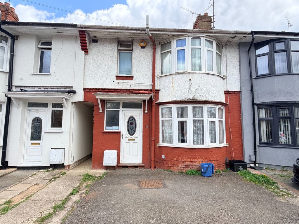 Property photo 1 of 12 5101551