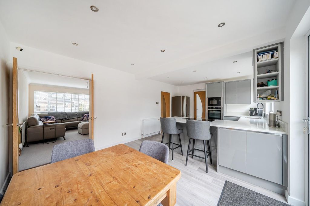 Property photo 3 of 17 1261041 (12).Jpg