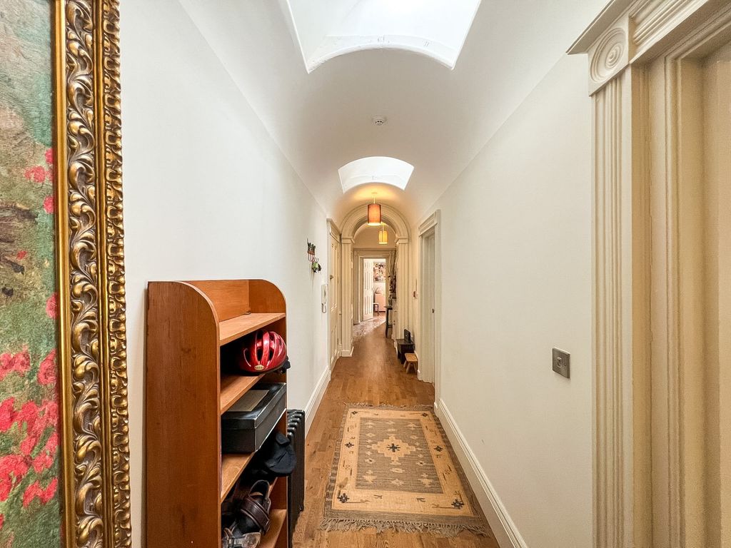 Property photo 3 of 12 Entrance Hallway