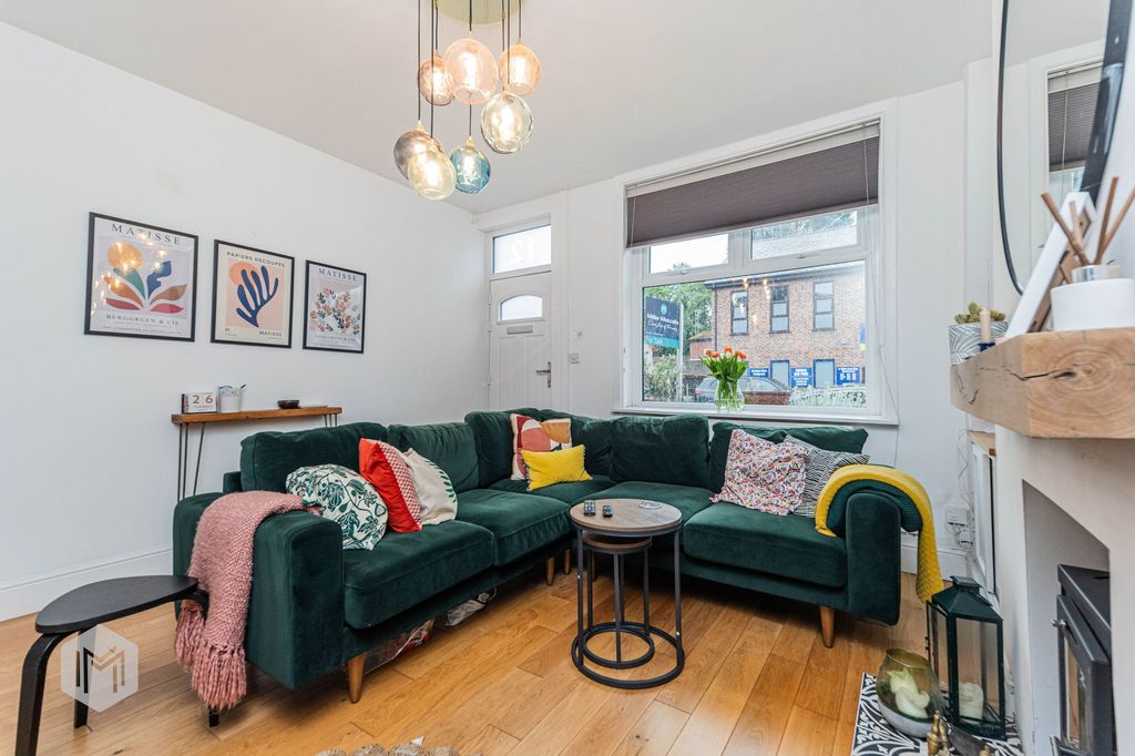 Property photo 2 of 19