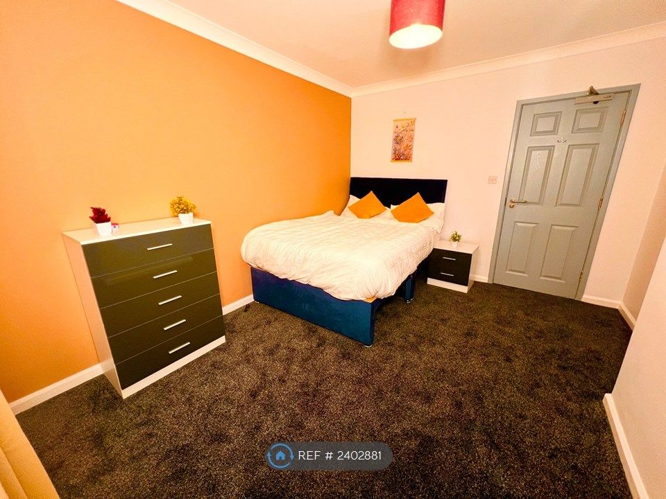 Property photo 1 of 27