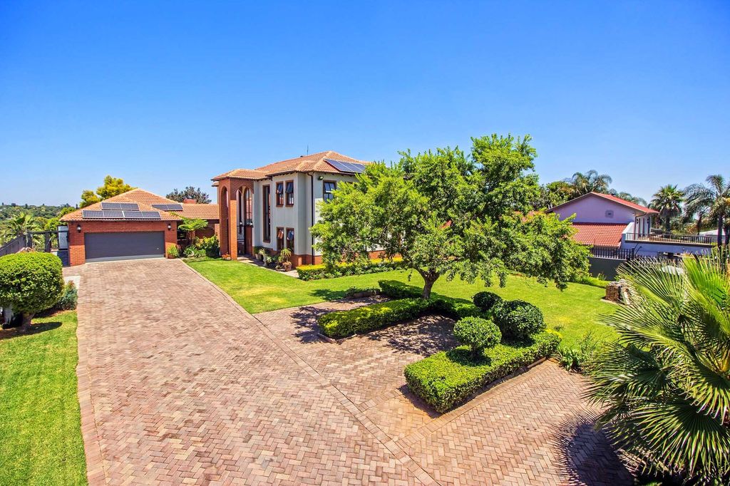 Property photo 1 of 57