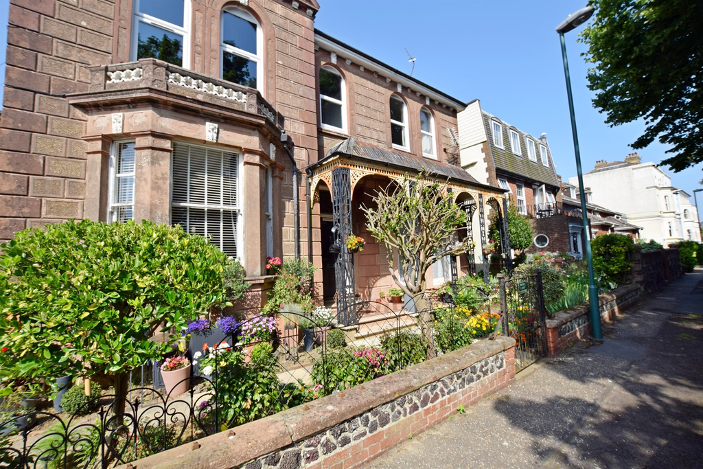 Property photo 1 of 5 (Main)