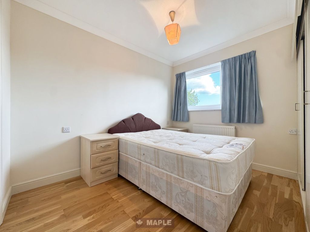 Property photo 3 of 8