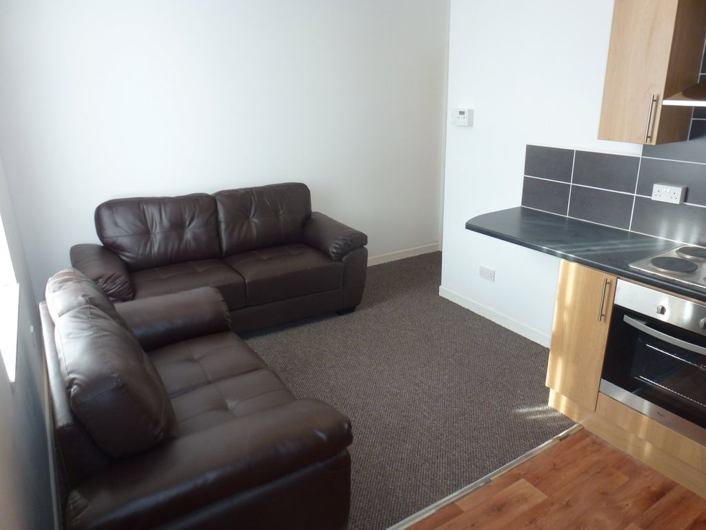 Property photo 1 of 9 2 Bedroom Flat For Rent